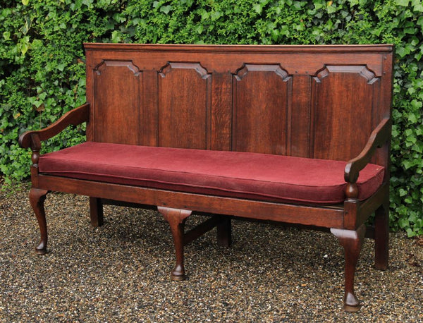 Antique English 18th-Century Sofa | Antiques & Antiquities