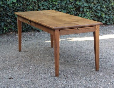 Antieke Tafel met een uitschuifblad - 0429.T
