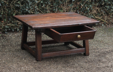 Antieke Oostenrijkse Salontafel - 0306.T